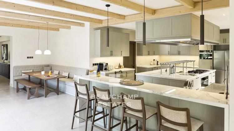 Exclusivité - Domaine fermé de 12 chambres  avec piscine  - Valbonne