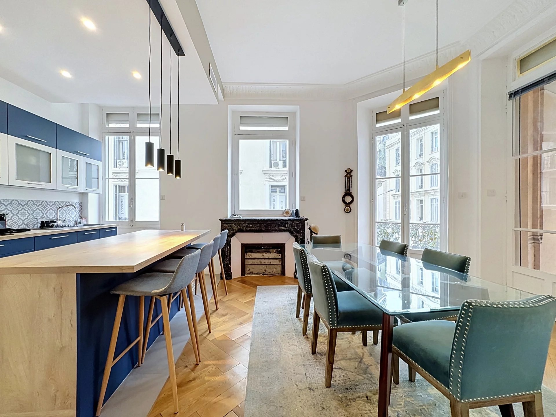 CANNES CENTRE – APPARTEMENT 5P DE CARACTÈRE RÉNOVÉ – TERRASSE 35 M²