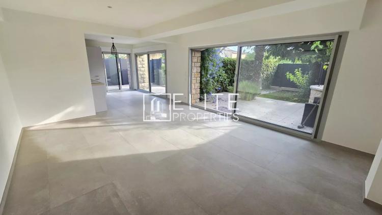 APPARTEMENT 3 PIECES 80m² + JARDIN + 2 PARKINGS MOUANS-SARTOUX