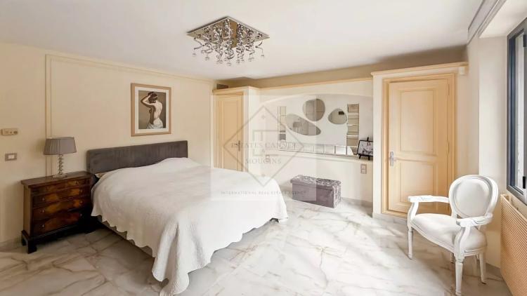 À VENDRE – VILLA D’EXCEPTION À CANNES – CALIFORNIE – VUE MER – PROCHE PLAGES