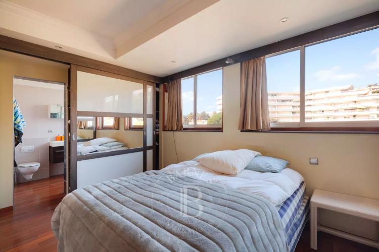 PENTHOUSE - CANNES - VUE MER PANORAMIQUE