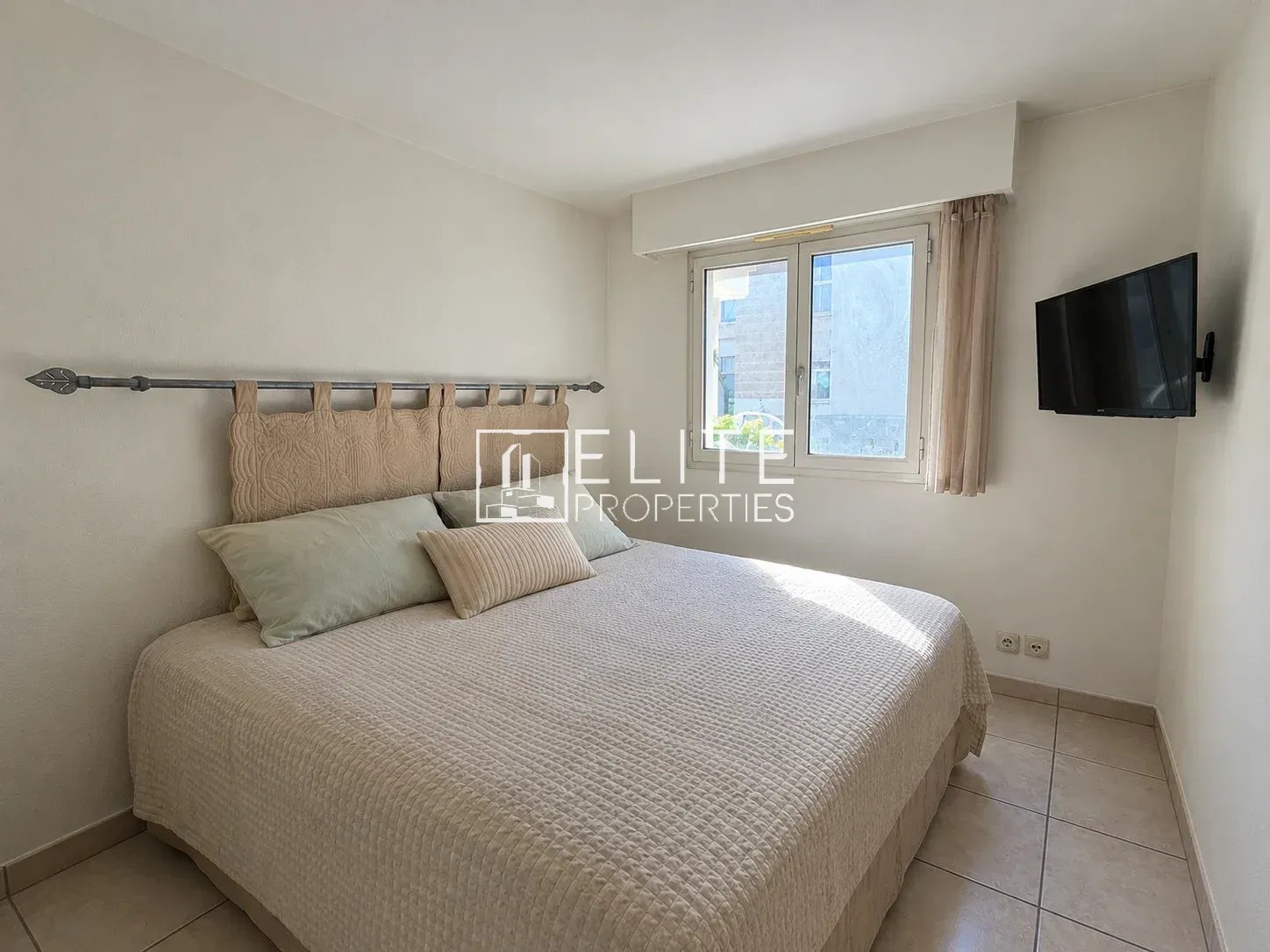 Appartement 3P 66 M² avec  terrasse et garage privatif - MOUANS - SARTOUX