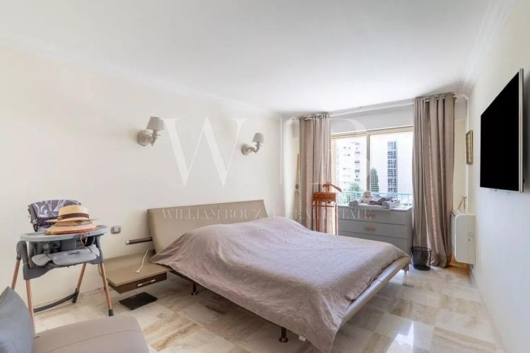 Cannes, la Croisette - Port Canto. Appartement de 229 m² avec vue mer + dépendances