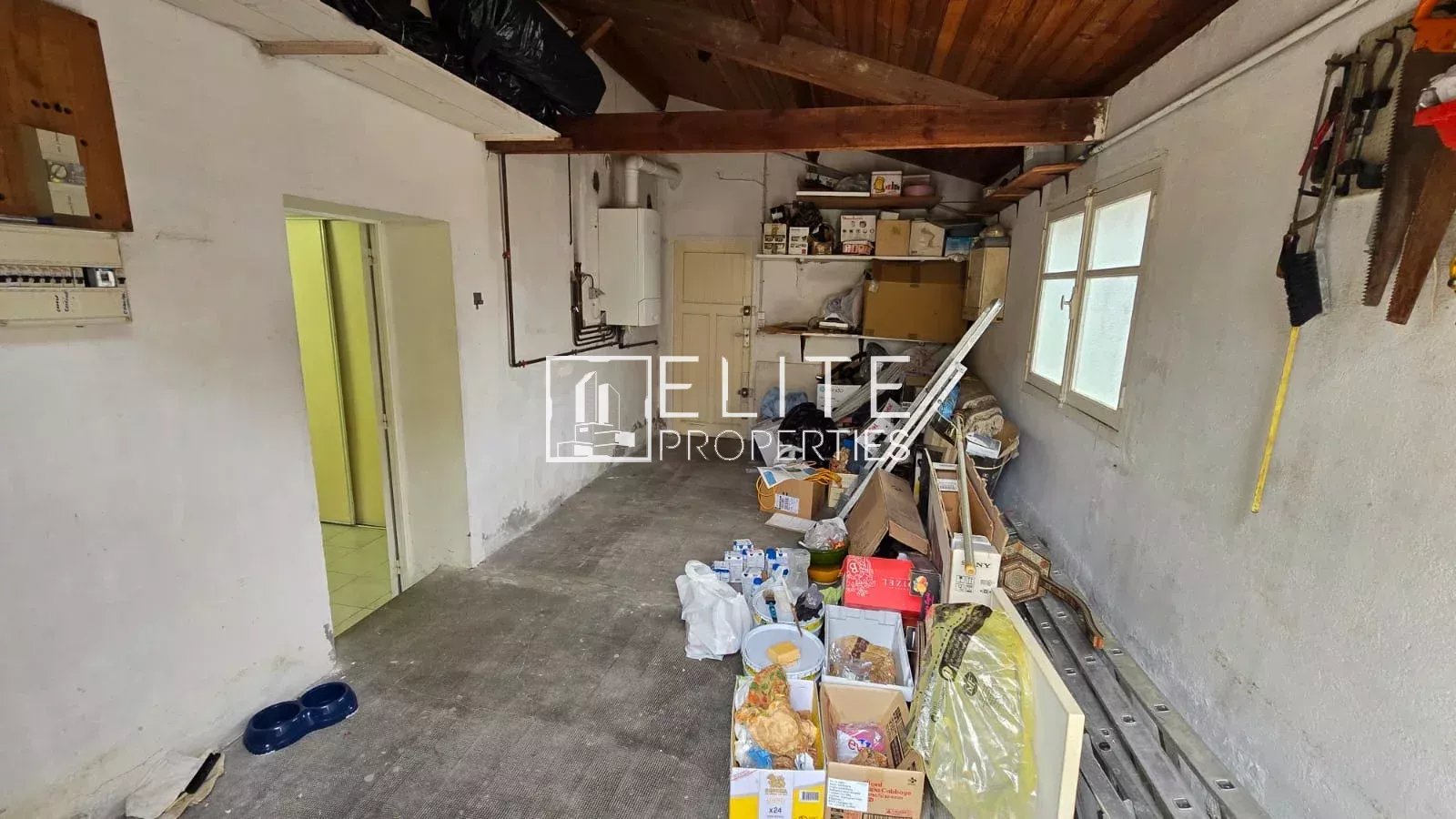 MAISON 6 PIÈCES - 2 APPARTEMENTS 3 PIÈCES + GARAGE – JUAN-LES-PINS