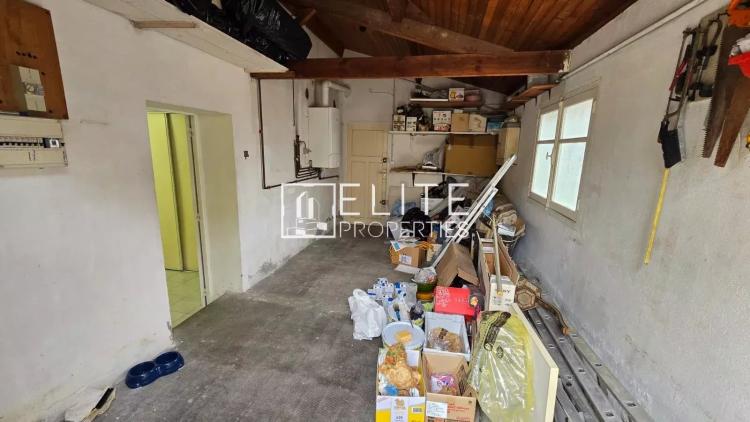 MAISON 6 PIÈCES - 2 APPARTEMENTS 3 PIÈCES + GARAGE – JUAN-LES-PINS