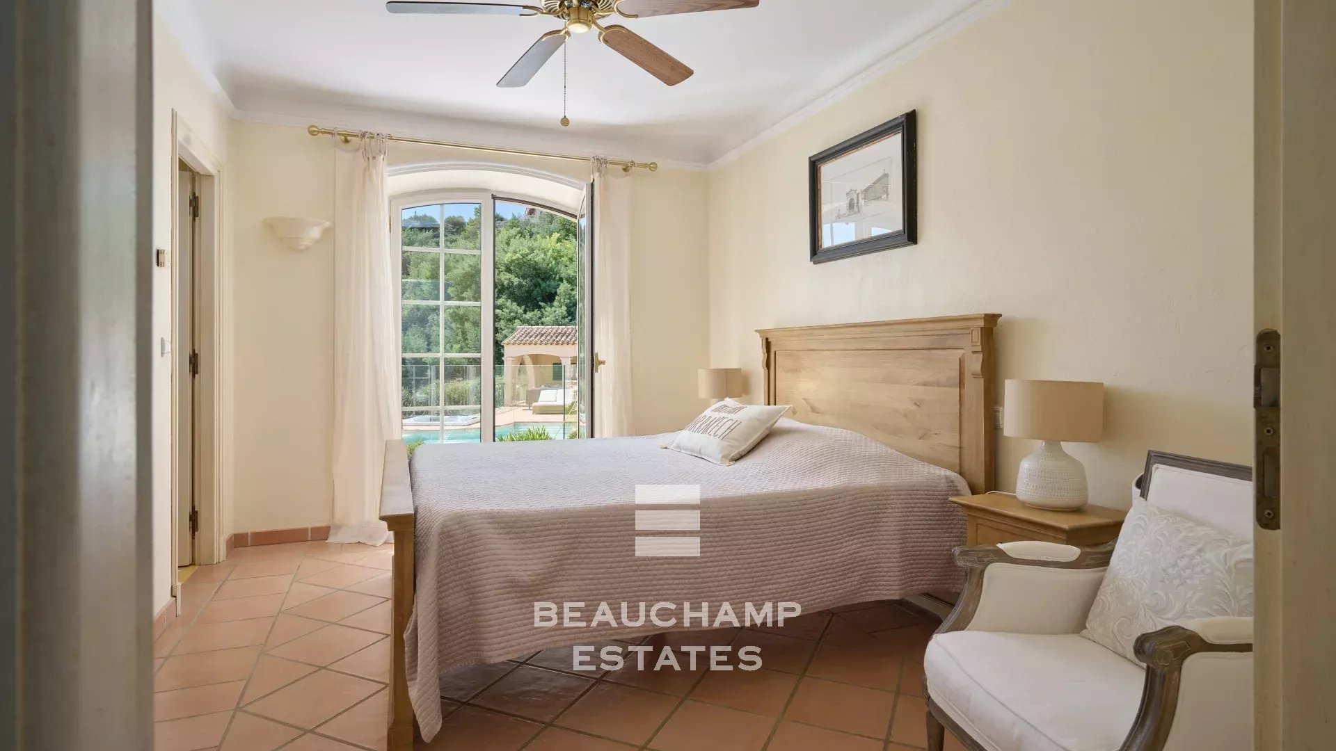 Villa provençale avec vue panoramique sur les collines - Pégomas