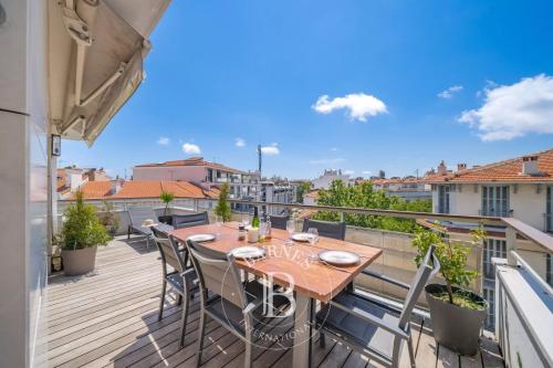 ANTIBES - 3 PIECES - VUE DEGAGEE