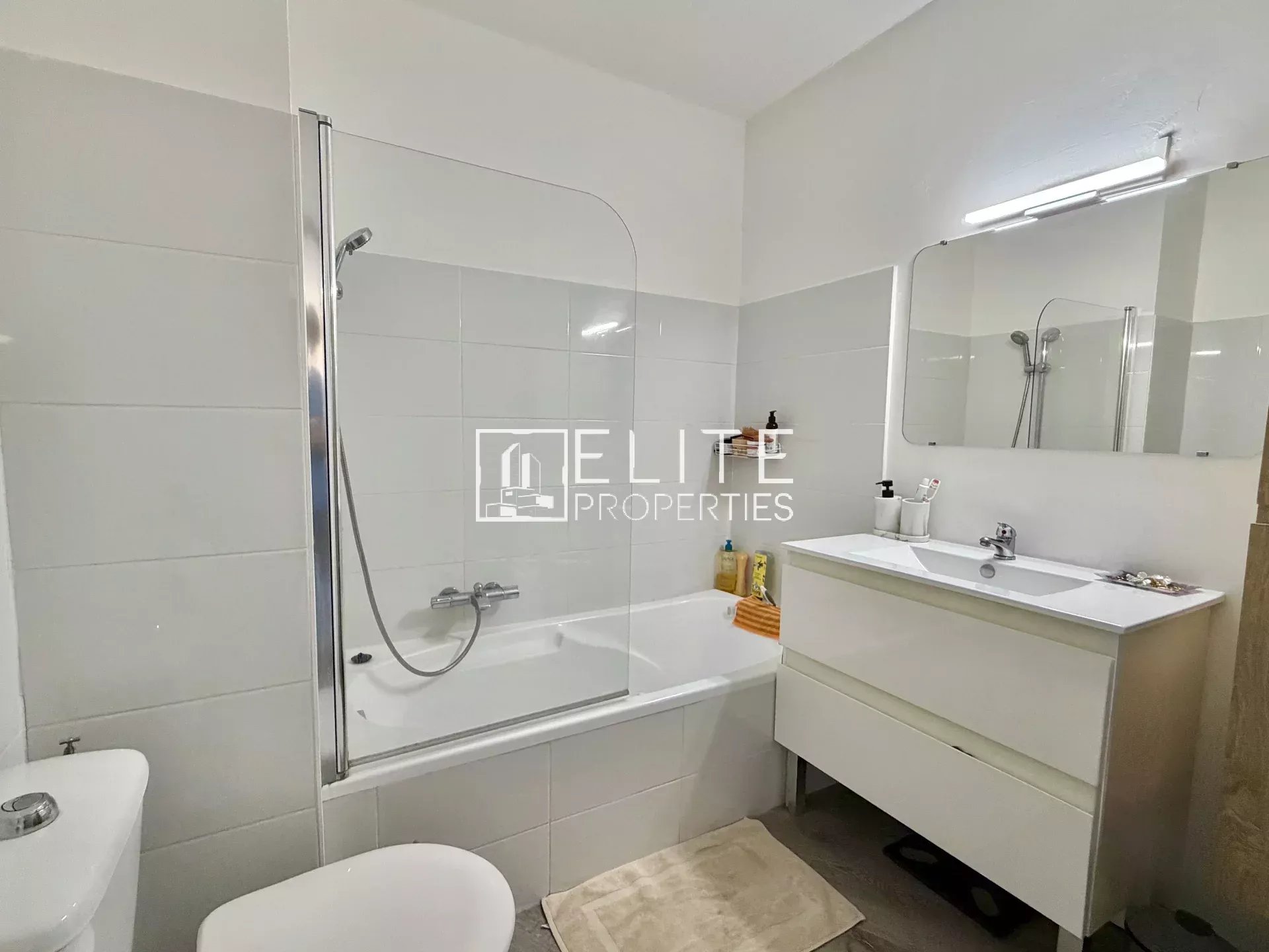 STUDIO 37m² COIN NUIT & TERRASSE - Mandelieu-la-Napoule