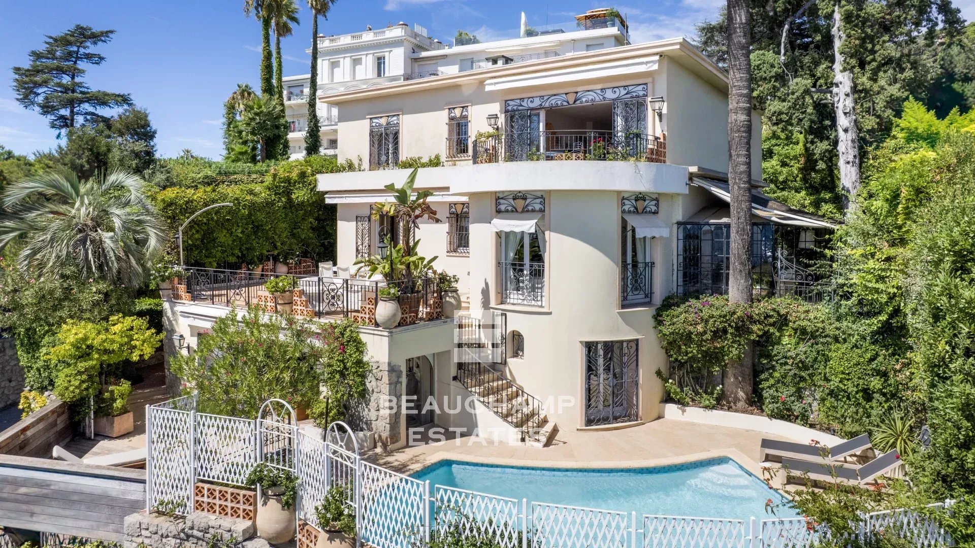 Propriété de charme  7 chambres avec vue mer panoramique - Cannes Basse Californie