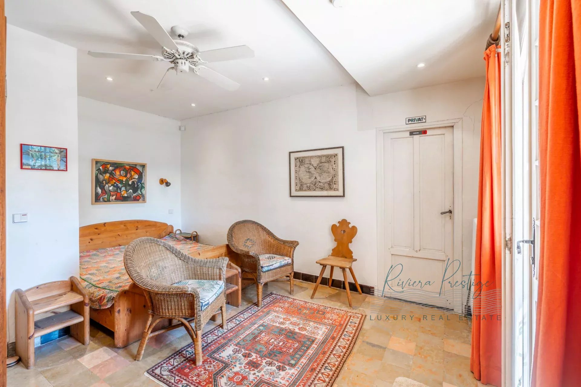 Villa de charme à rénover au calme absolu
