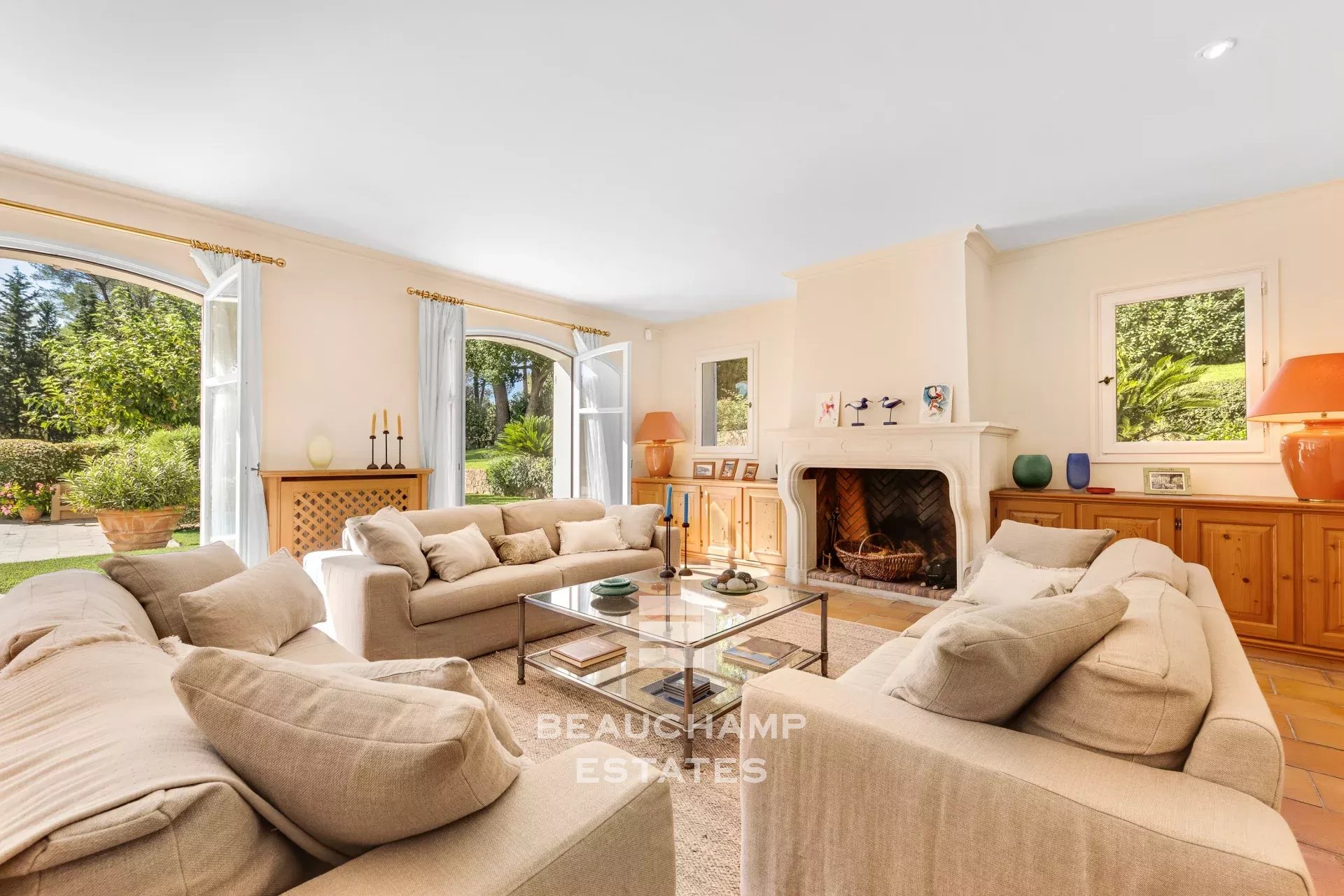 Propriété provençale 6 chambres dans un domaine privé - Mougins