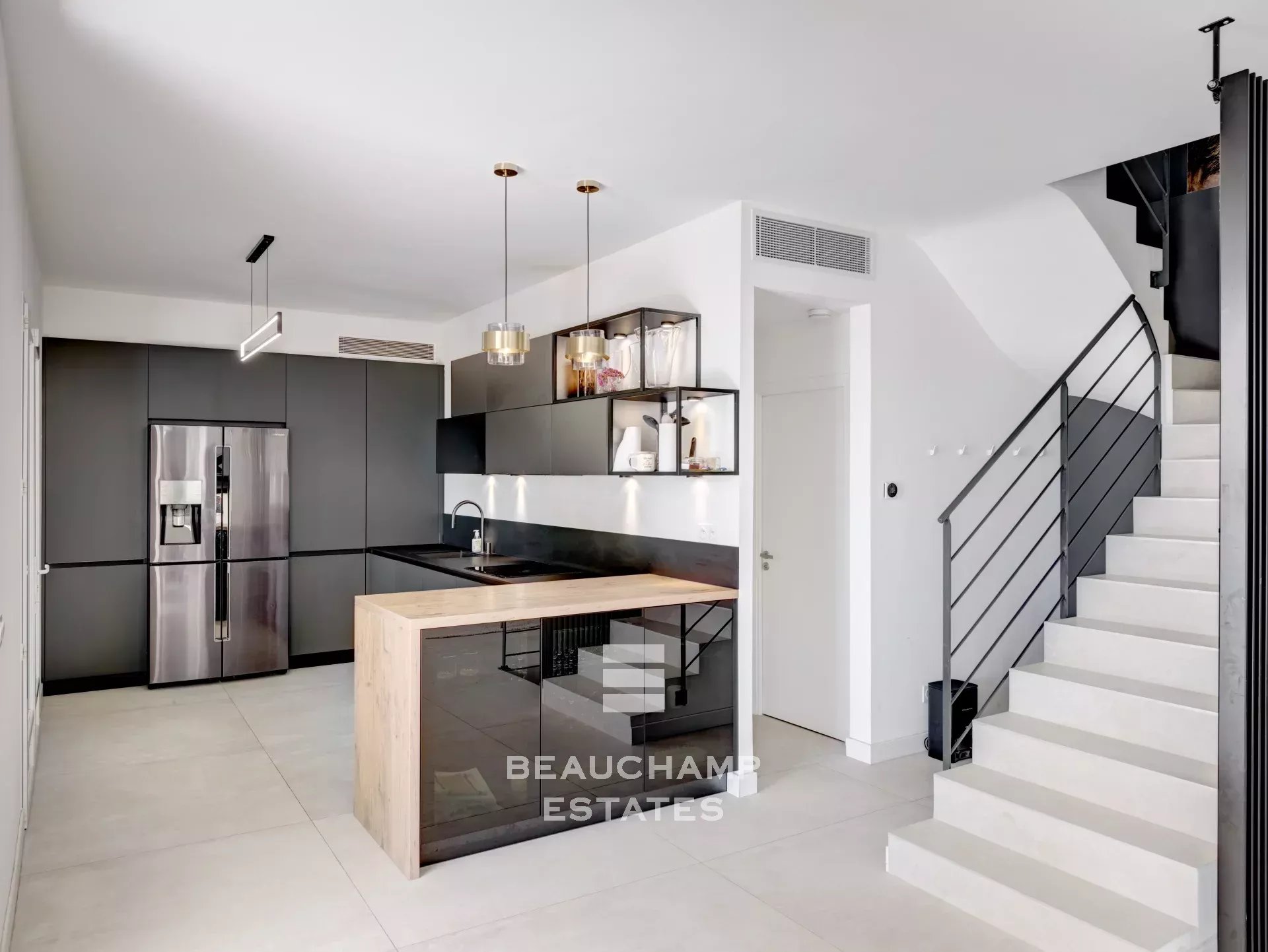 Villa néo-provençale 4 chambres avec piscine – Mougins