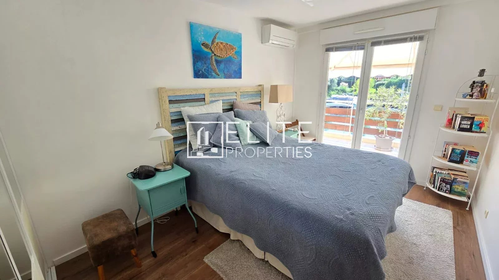 APPARTEMENT 3 PIÈCES DE 70m² + GARAGE, CAVE & PISCINE - MANDELIEU-LA-NAPOULE