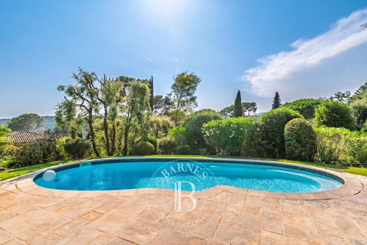 BIOT - Bois Fleuri - Villa au calme avec piscine