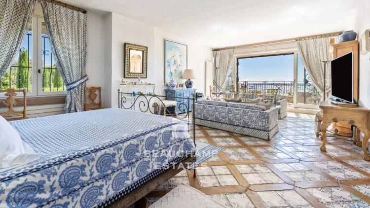 Propriété de charme  7 chambres avec vue mer panoramique - Cannes Basse Californie