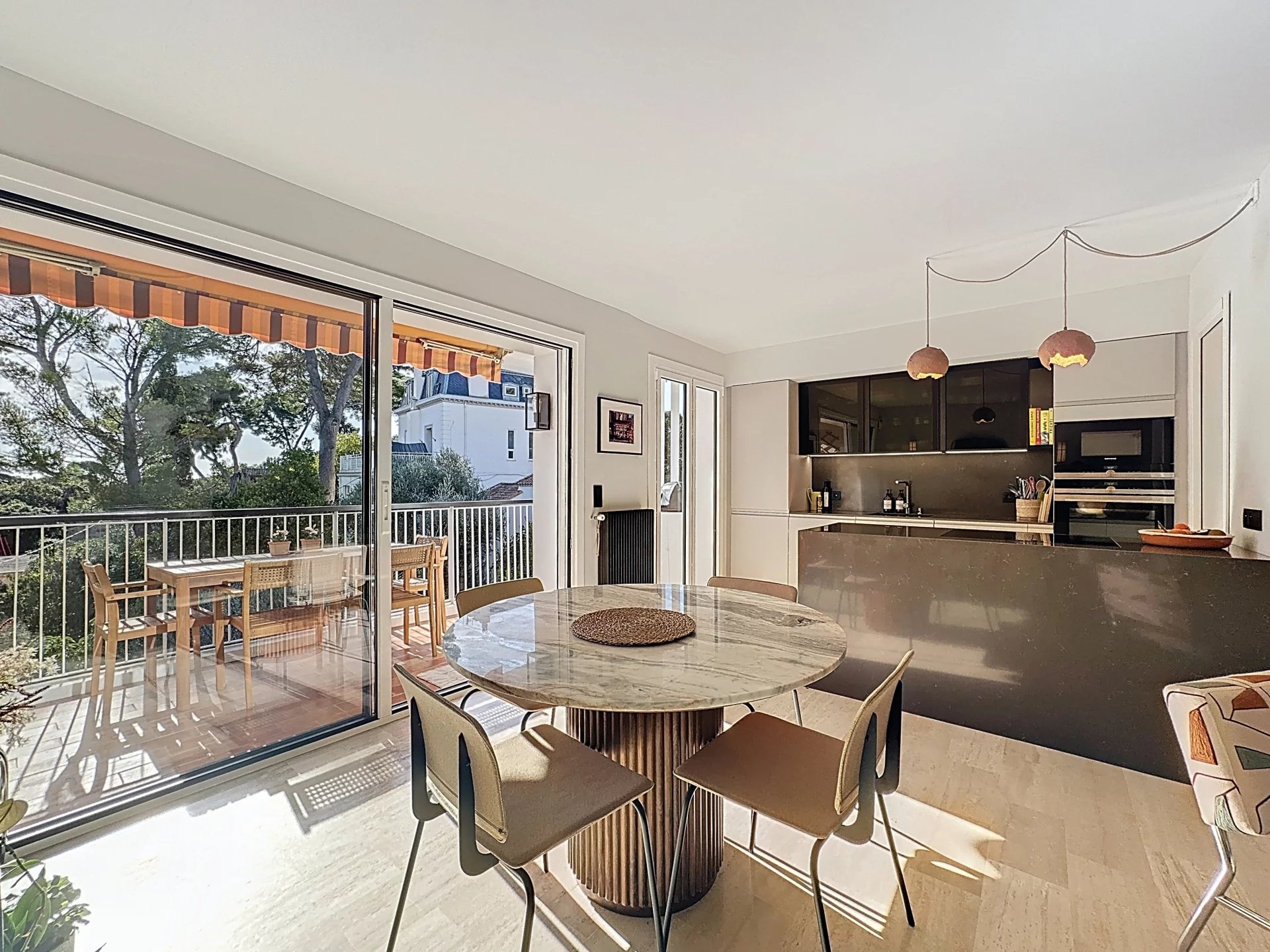 LE CANNET PEN CHAI  3P TERRASSE RENOVATION HAUT DE GAMME