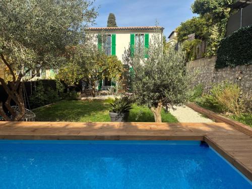 Cannes - Petit Juas - Maison entièrement rénovée Beau jardin