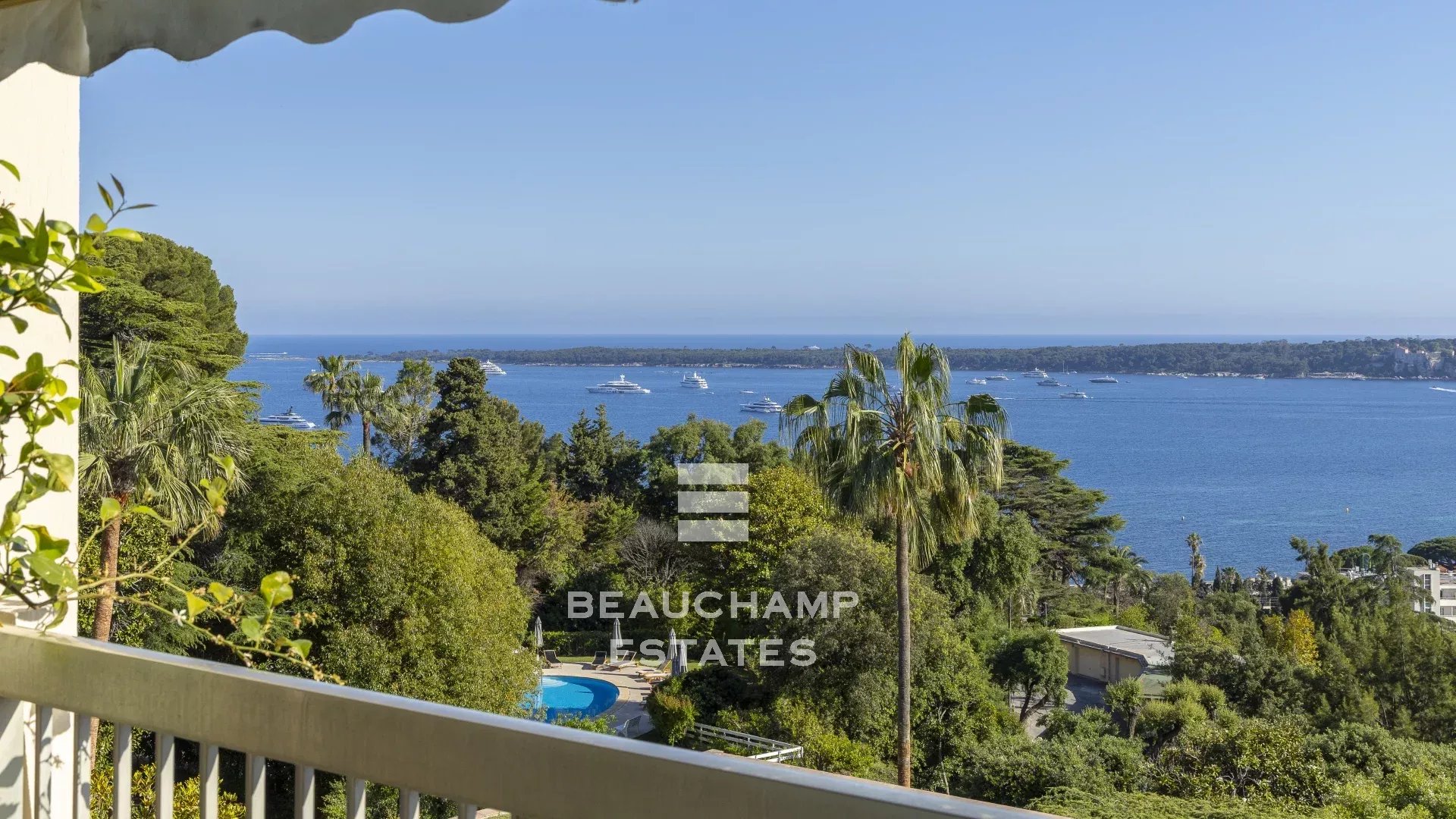 Penthouse 4 chambres avec vue mer - Cannes Californie