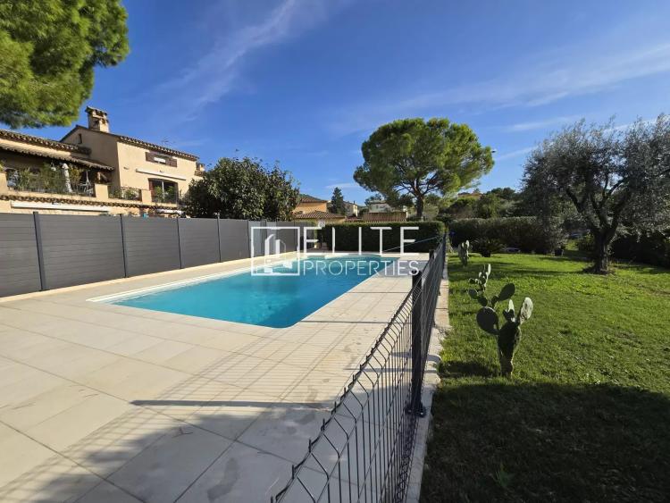APPARTEMENT 3 PIECES 80m² + JARDIN + 2 PARKINGS MOUANS-SARTOUX