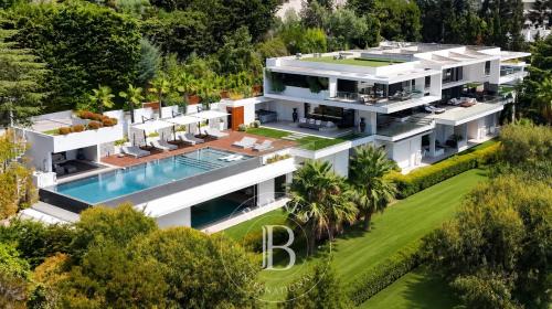CANNES CALIFORNIE - VILLA CONTEMPORAINE AVEC VUE MER PANORAMIQUE - 8 CHAMBRES