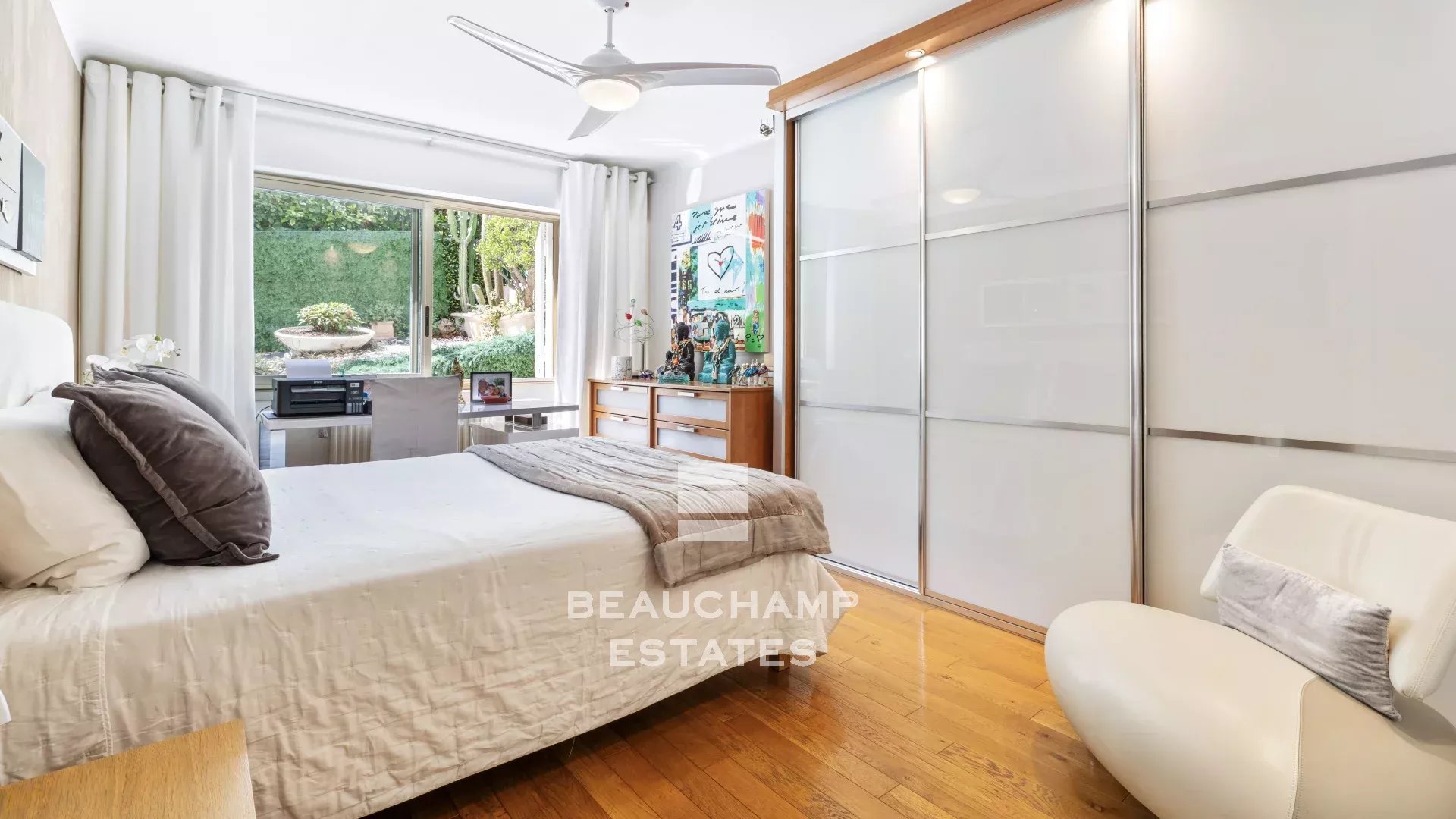 Appartement 2 chambres avec vue mer et terrasse  - Le Cannet