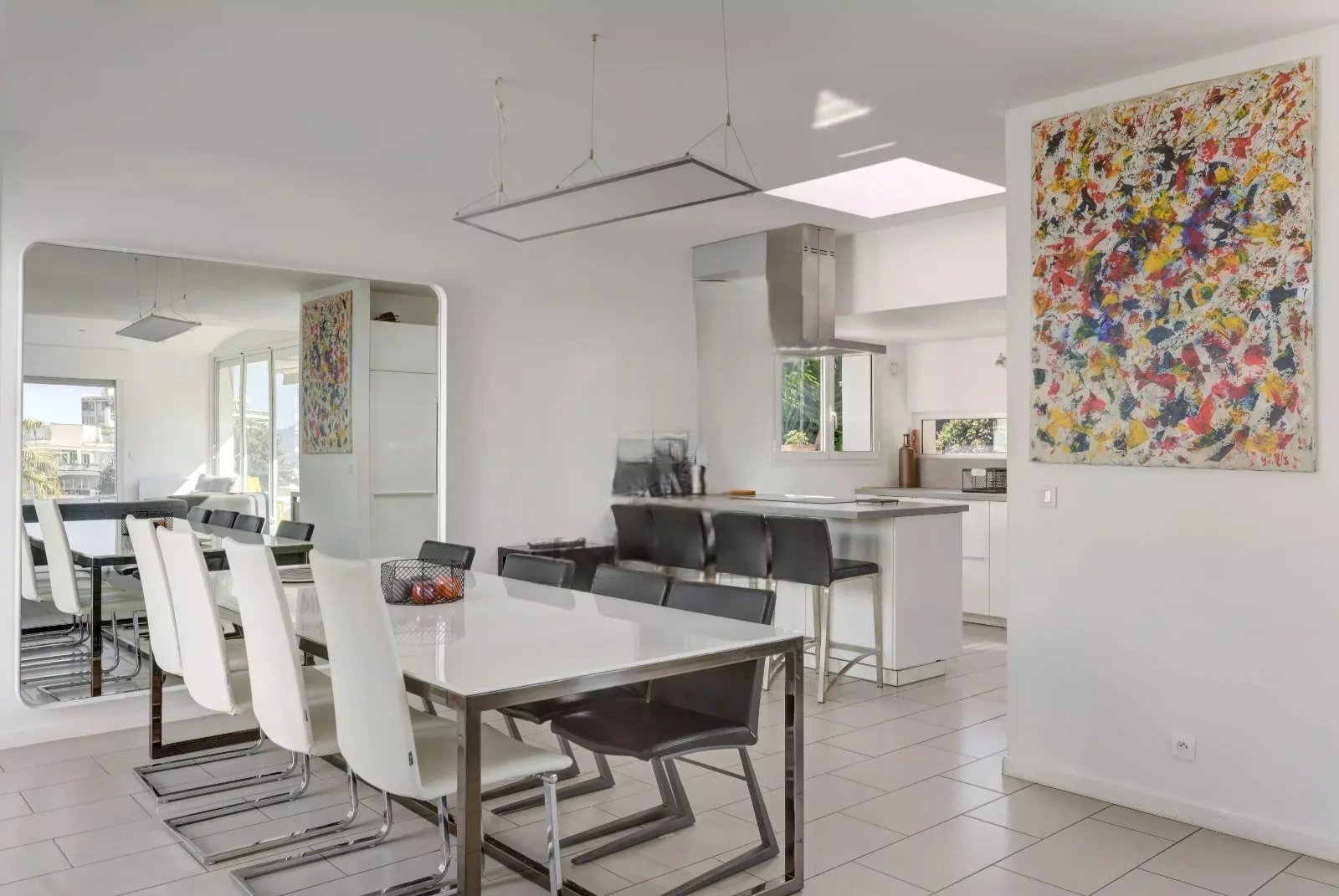 Villa contemporaine 258 m² – Vue mer, piscine, prestations haut de gamme