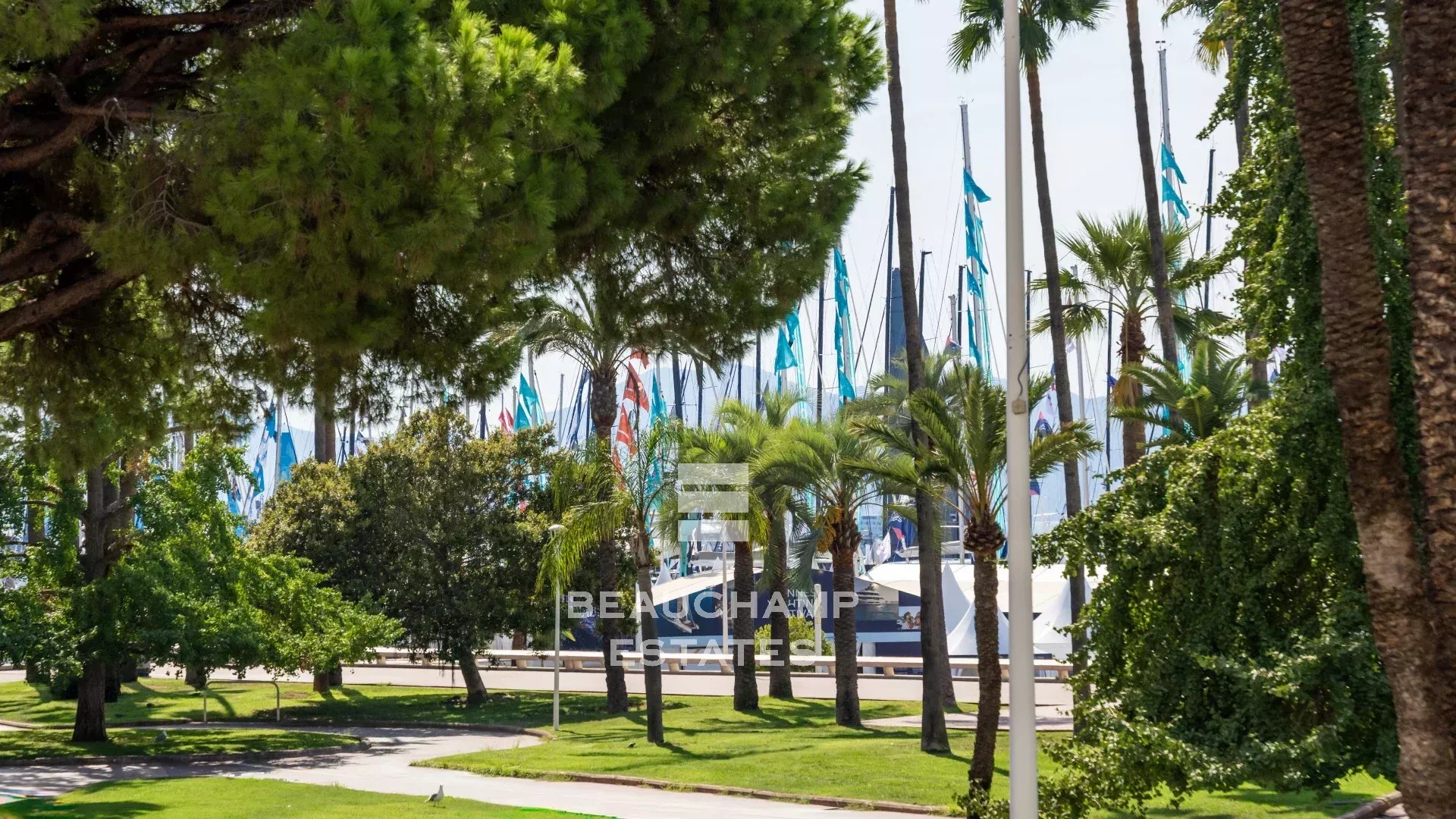 Appartement 2 chambres avec terrasse - Cannes Croisette