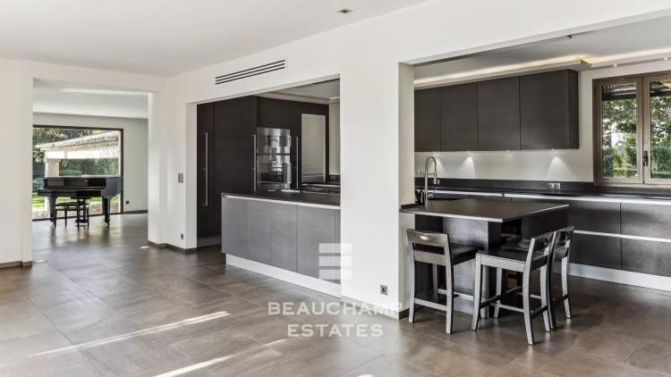Villa provençale 4 chambres avec piscine dans un domaine fermé - Mougins