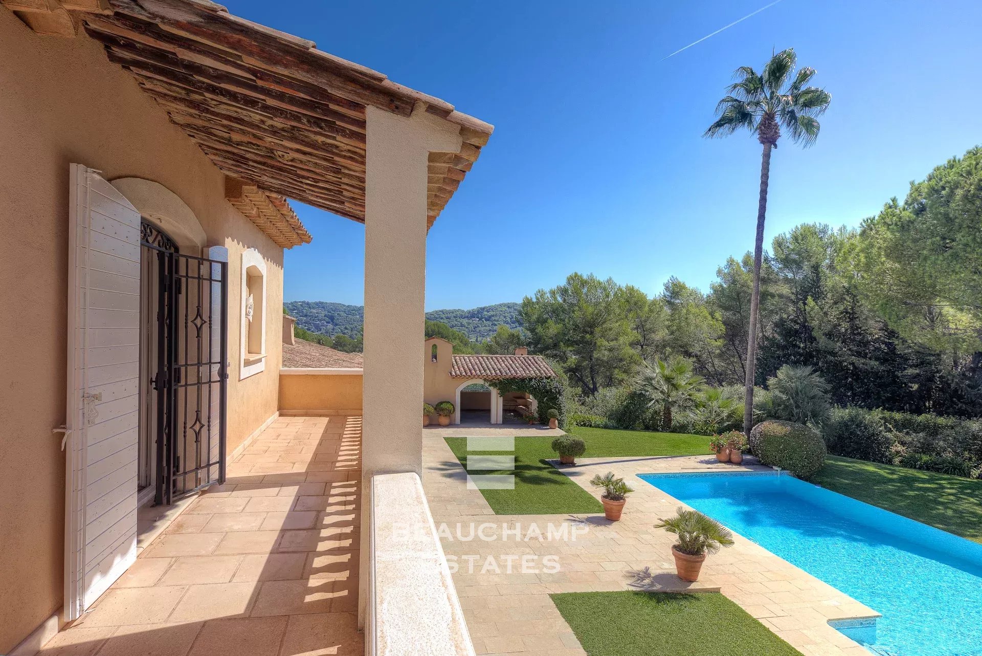 Propriété provençale 6 chambres dans un domaine privé - Mougins