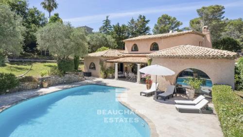 Villa provençale 5 chambres avec piscine - Mougins
