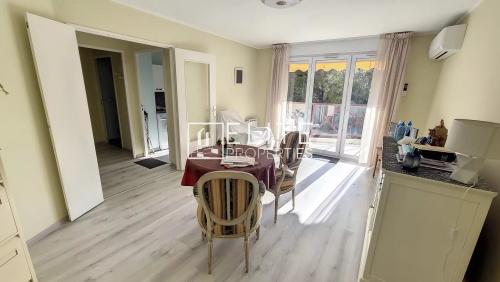 APPARTEMENT 2 PIECES 46m² + CAVE MOUANS-SARTOUX