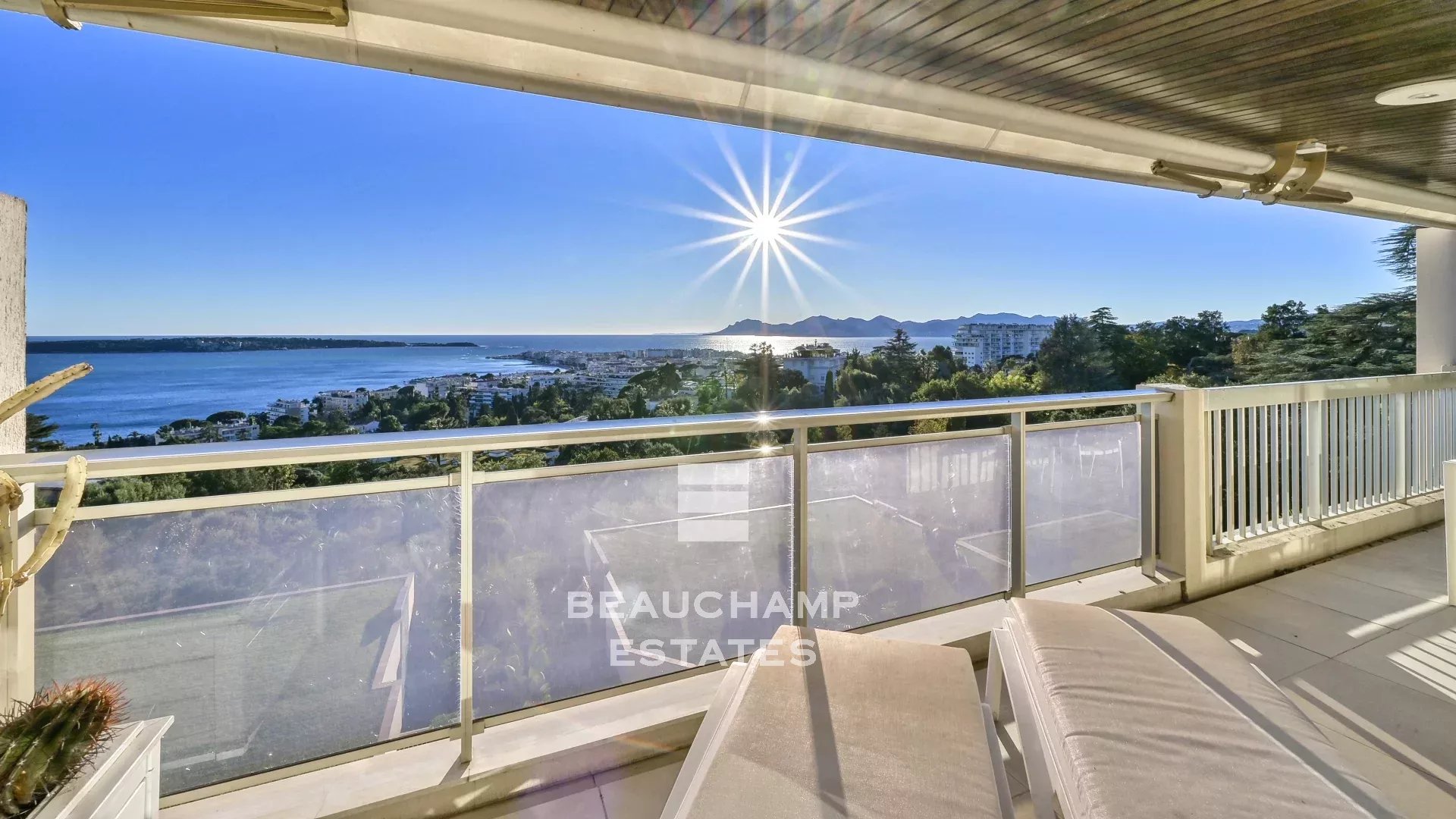 appartement avec vue mer panoramique - 3 chambres - cannes californie