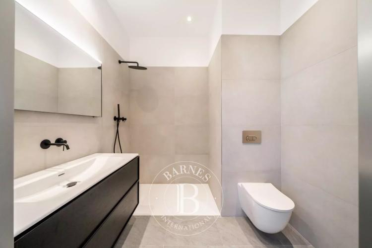EXCLUSIVITÉ - CANNES – ARRIÈRE CROISETTE – 4 PIÈCES - BALCON - APERÇU MER
