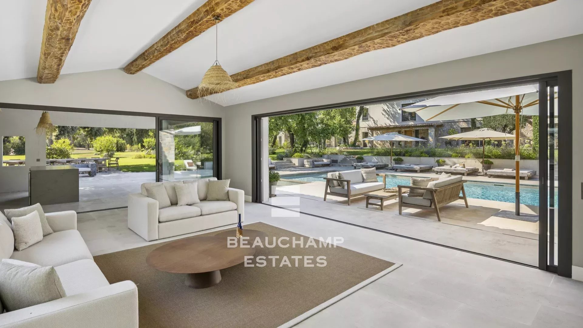 Exclusivité - Domaine privé  « LA REMONDIERE »  - Valbonne