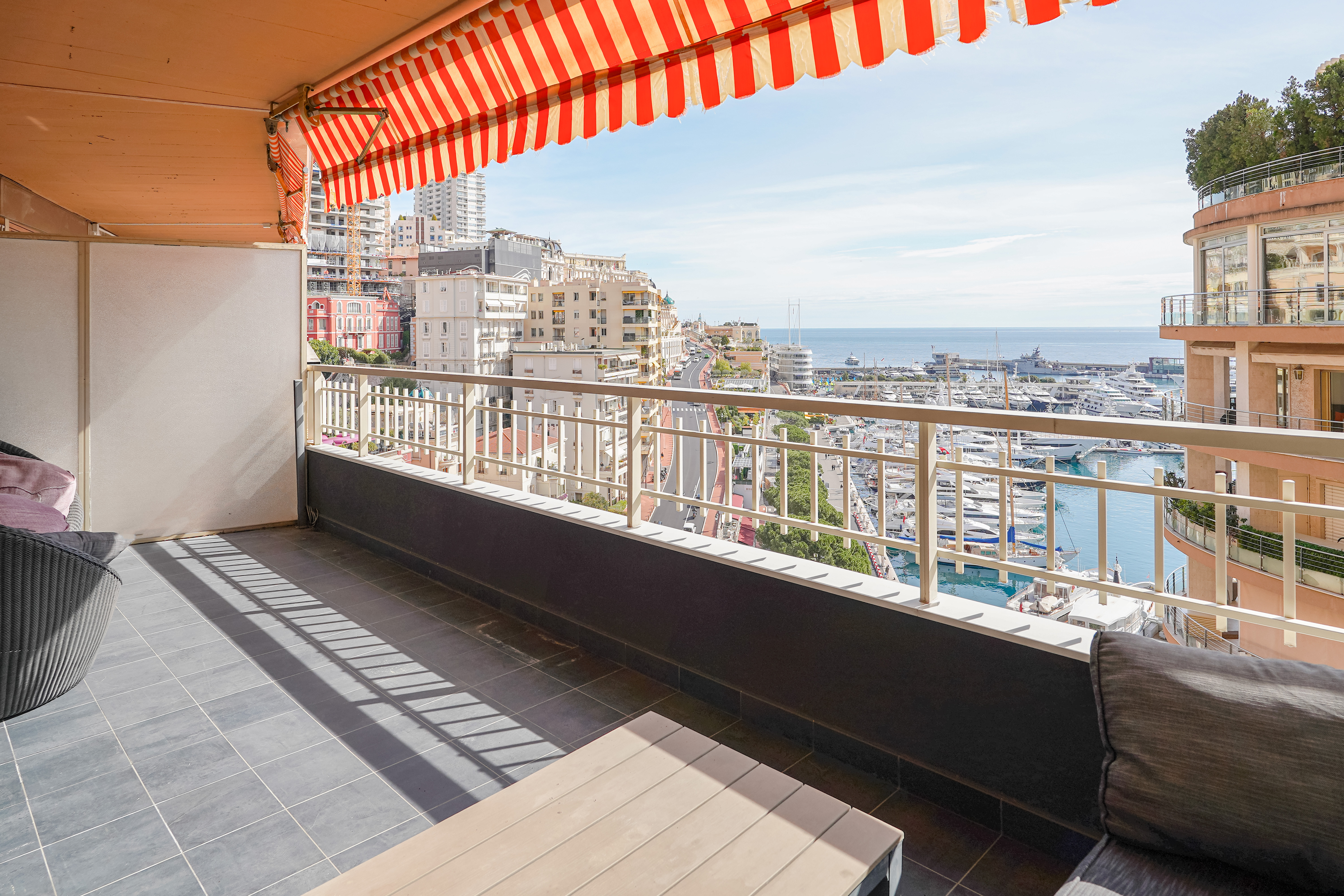 c8u8V_terrasse-port-et-saint-de-vote-panorama-1742911690.jpg