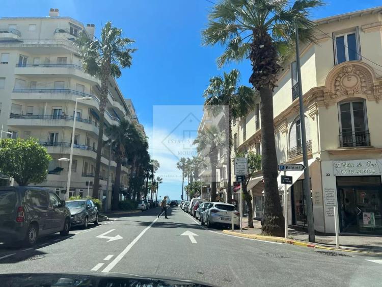 Appartement neuf proche plage à Juan-les-Pins – rare opportunité