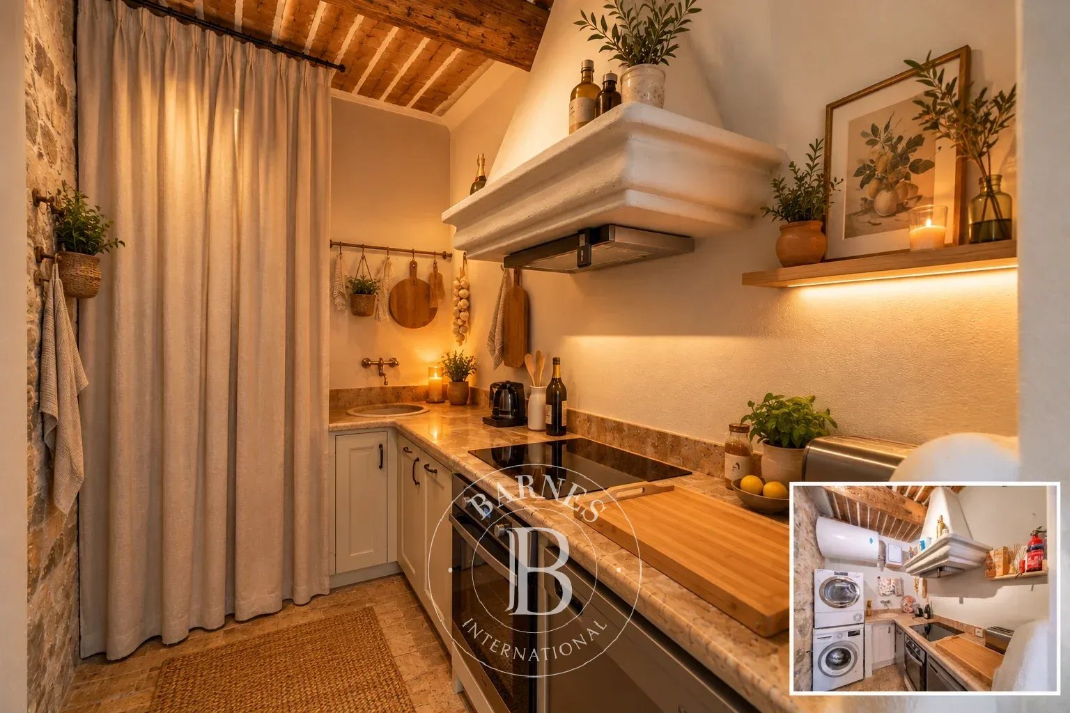 CANNES SUQUET - APPARTEMENT - 2 PIÈCES - TERRASSE -