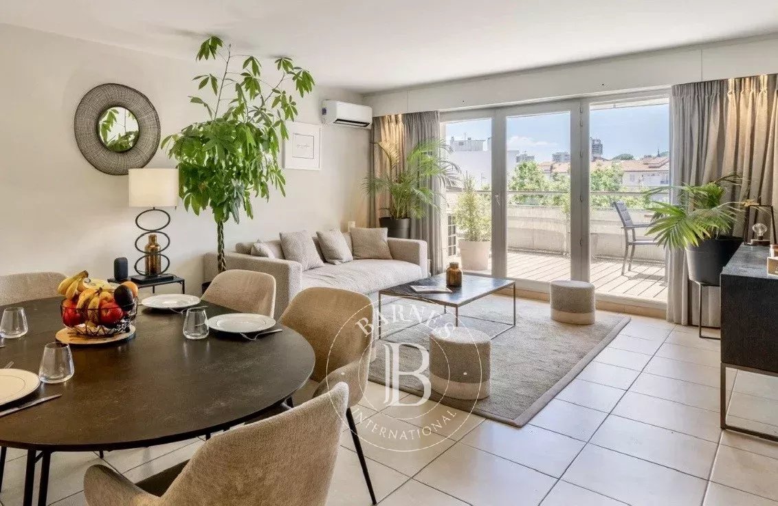 ANTIBES - 3 PIECES - VUE DEGAGEE