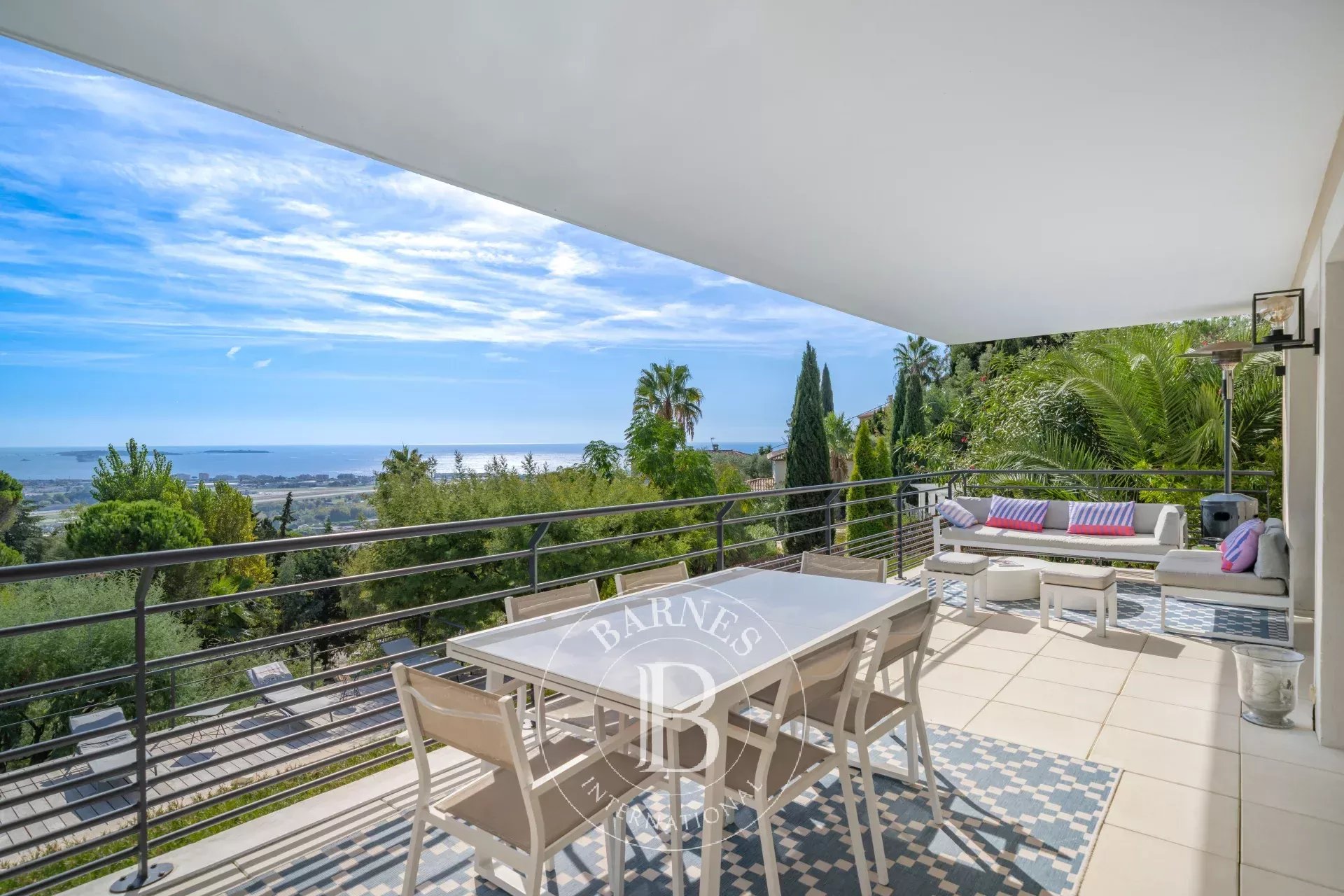MANDELIEU LA NAPOULE - VILLA CONTEMPORAINE 4 CHAMBRES - VUE MER PANORAMIQUE