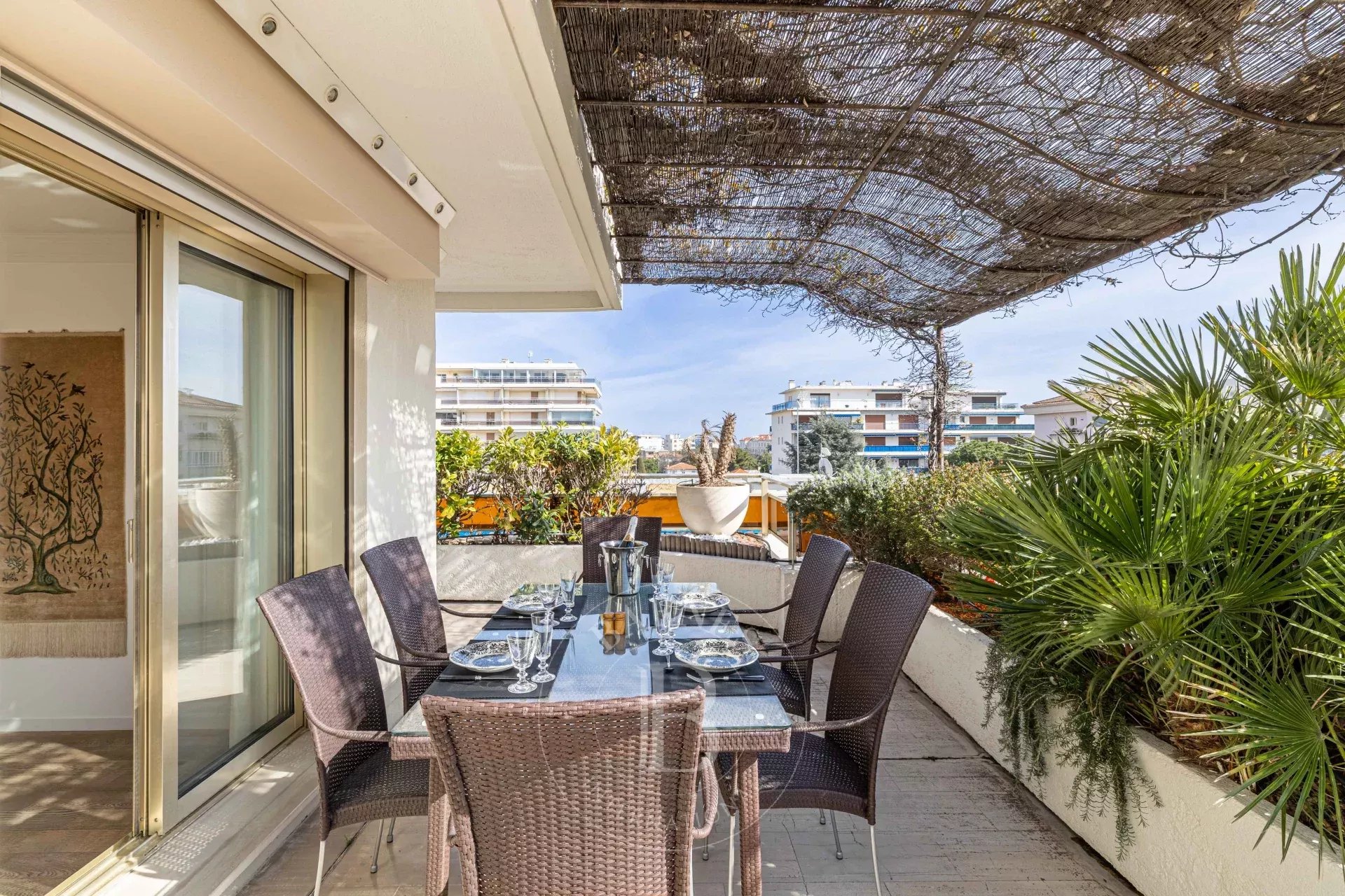 EXCLUSIVITÉ CANNES BASSE CALIFORNIE -  PENTHOUSE - TERRASSE - VUE MER - 3 PIECES