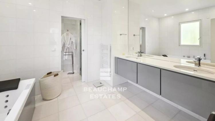 Co-Exclusivité - Villa moderne avec vue mer panoramique - Cannes Oxford