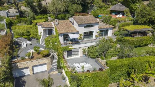 Exclusivité - Villa néo-provençale 5 chambres  avec vue mer - Cannes