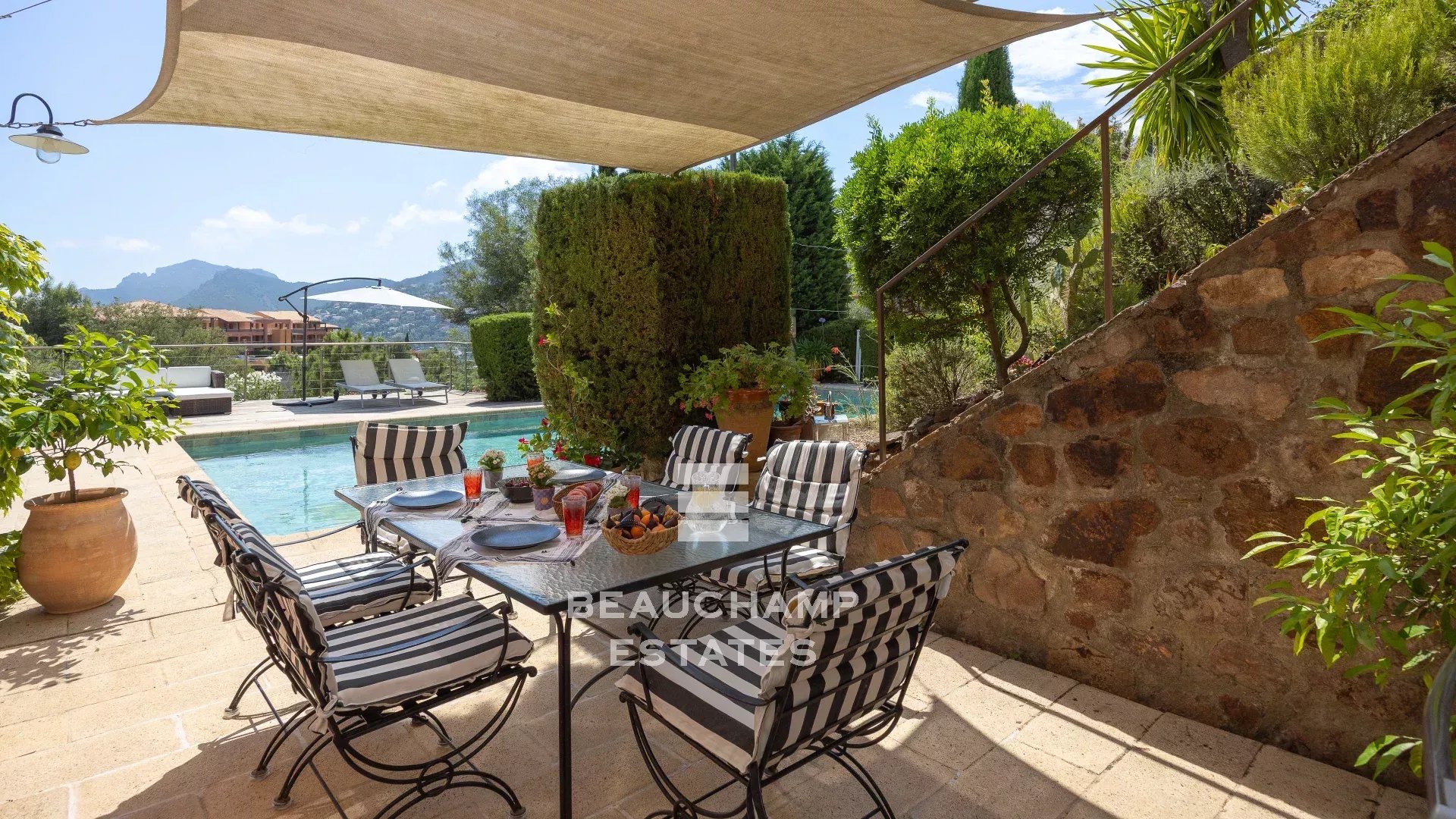 Charmante villa provençale à Théoule-sur-Mer