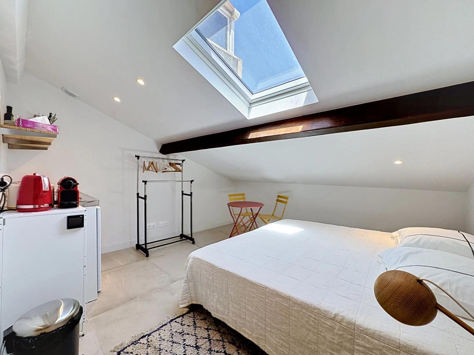 Cannes Immeuble 4 Studios Rénovés