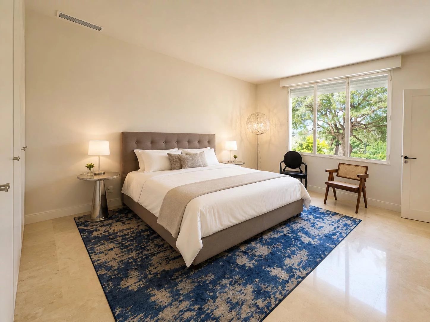 CANNES – MAISON BOURGEOISE – APPARTEMENT DE 165 m² – JARDIN PRIVATIF DE 260 m²