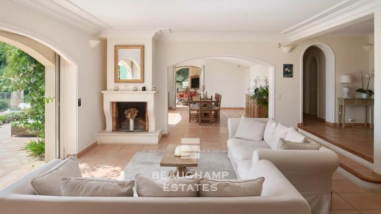 Villa provençale avec vue panoramique sur les collines - Pégomas