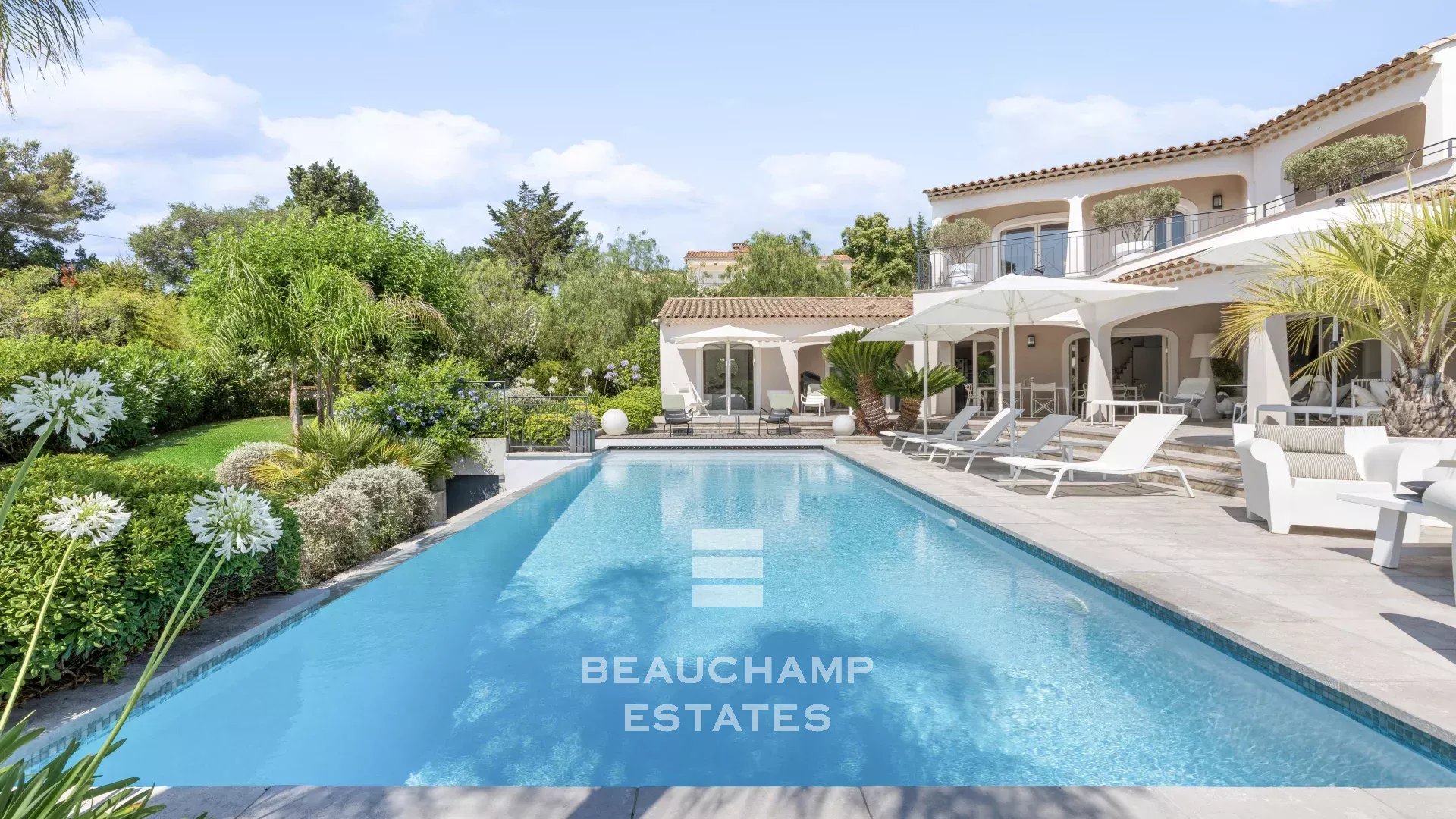 Villa provençale 4 chambres avec piscine - Valbonne