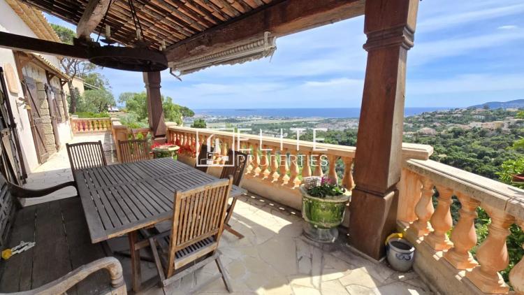 MAISON DE 155 m² + PISCINE & VUE MER  – MANDELIEU-LA-NAPOULE