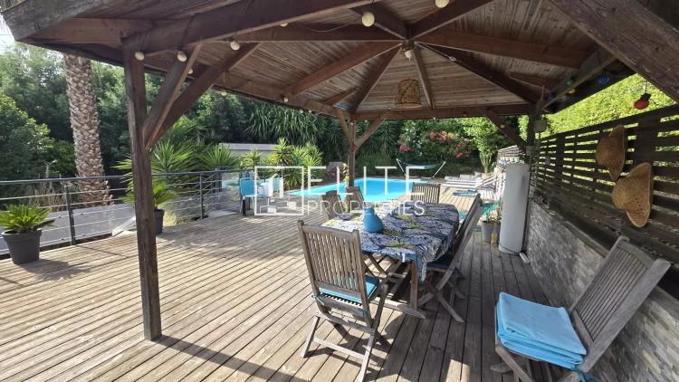 MAISON 5 PIÈCES 112 m² – VUE MER & PISCINE – CANNES