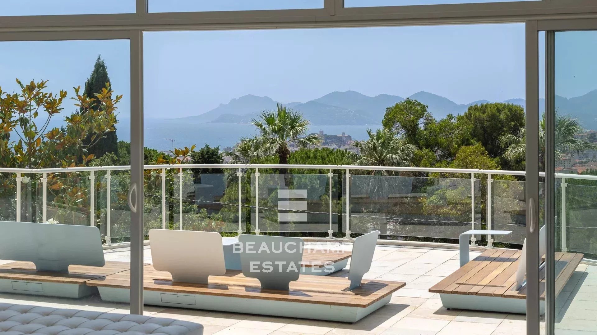 Villa moderne avec vue mer panoramique - Cannes Oxford
